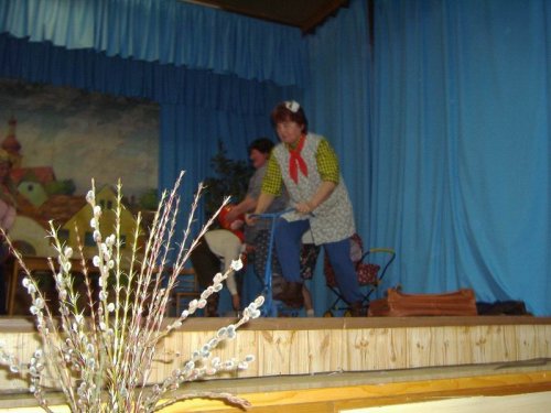 Hraje celá dědina aneb S veselou myslí na nesmysly. - 18.3.2006